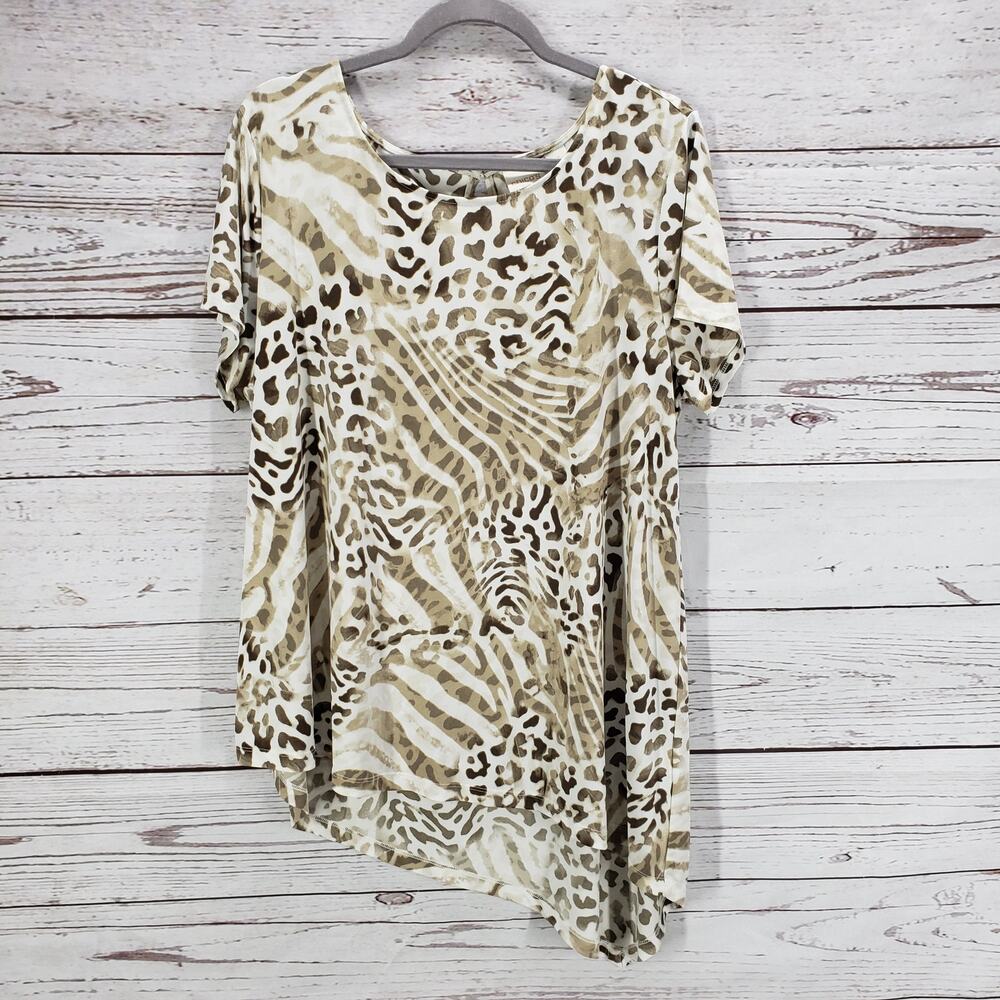 Chico's Women's Animal Print Asymmetrical Hem Short Sleeve Top Size 3